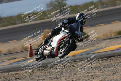 media/Dec-18-2022-SoCal Trackdays (Sun) [[8099a50955]]/Turn 14 (940am)/